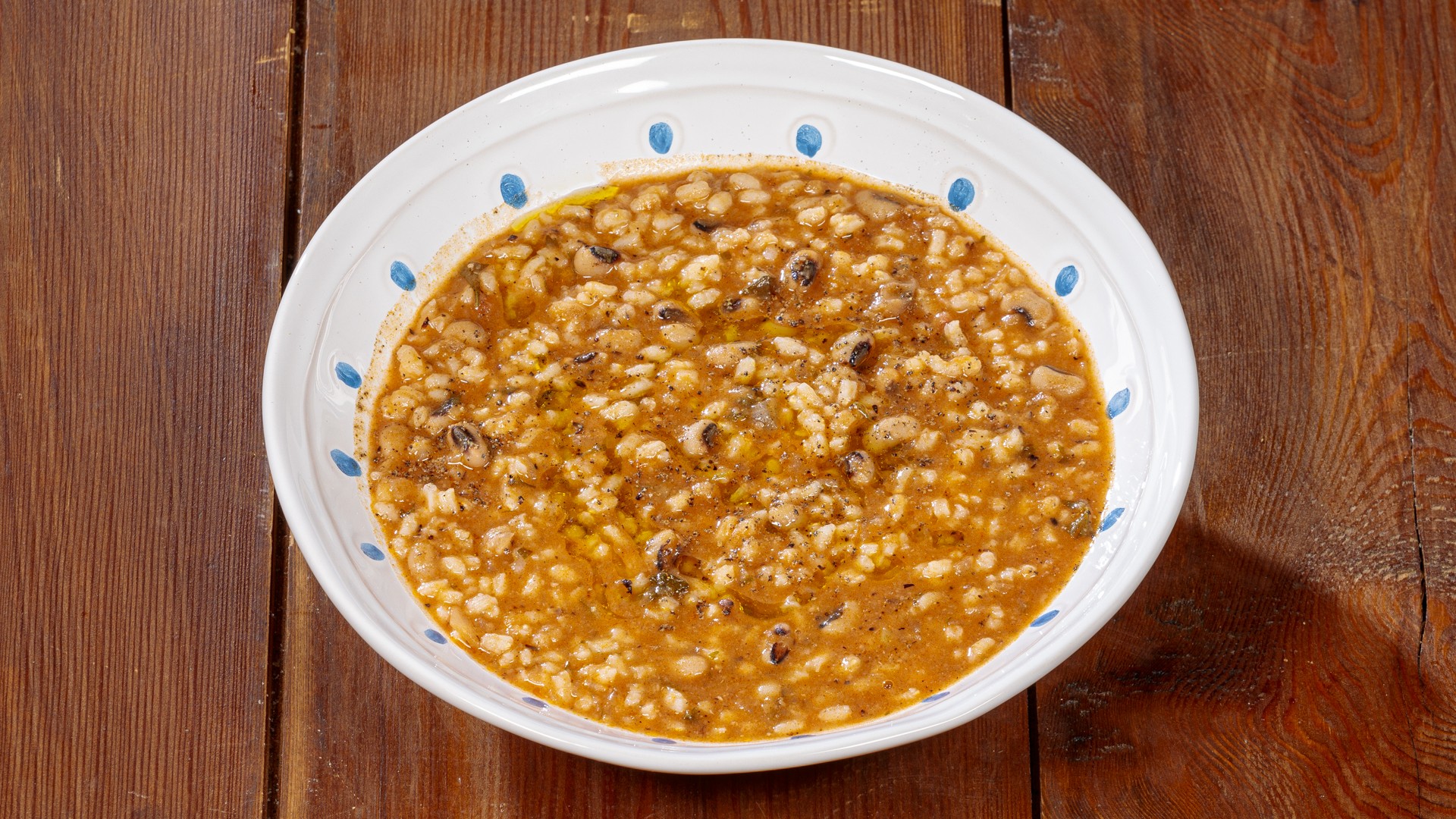 Minestra di fagioli con l'occhio e riso