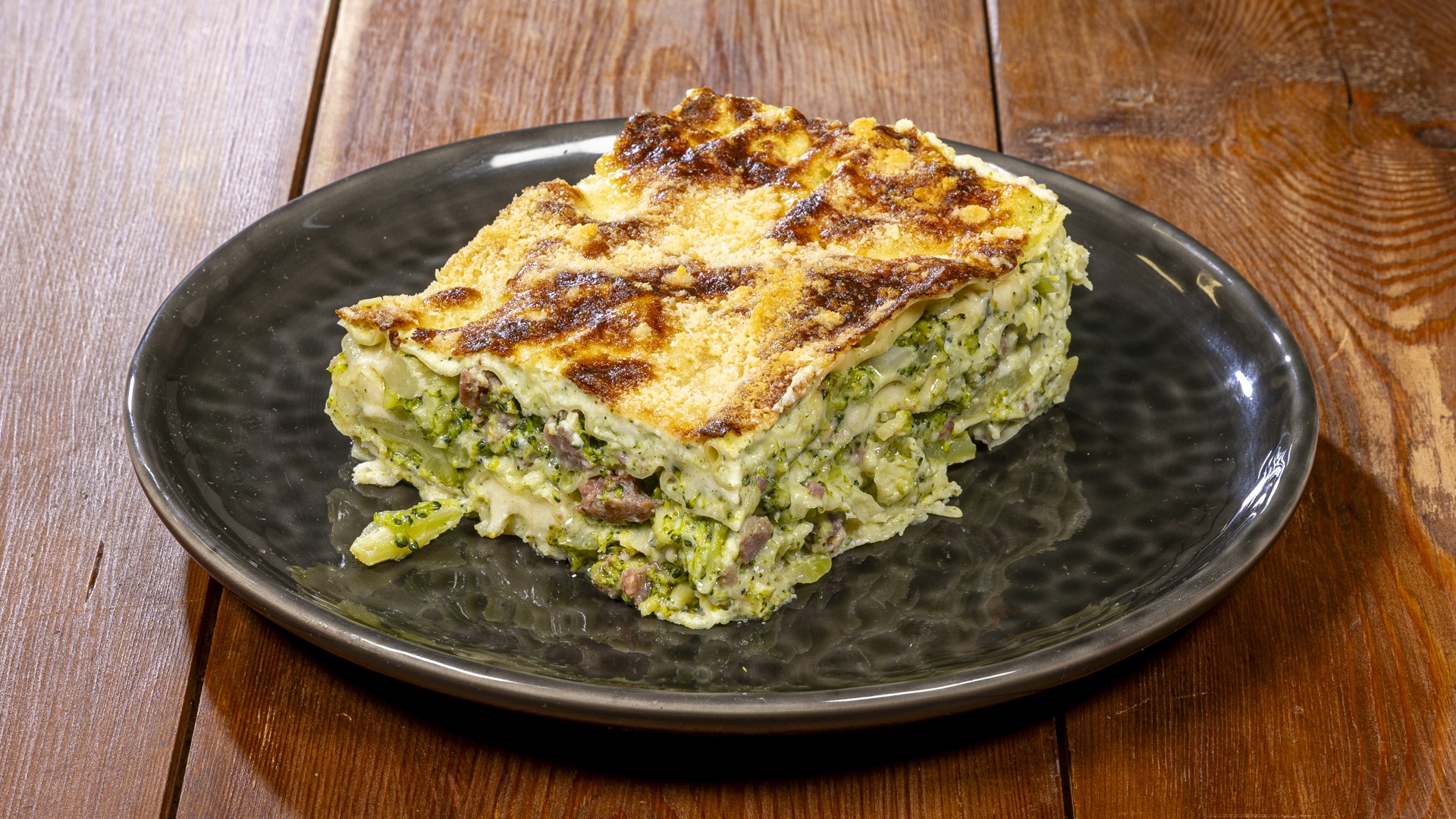 Lasagne broccoli e salsiccia